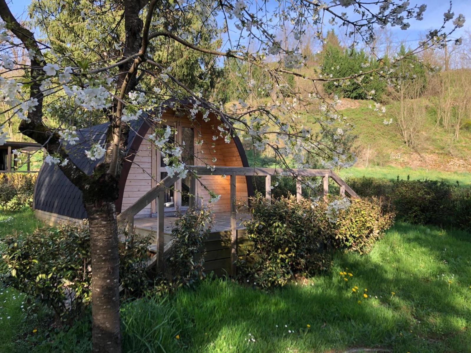 Camping Les Berges Du Doux Colombier-le-Vieux Exterior foto