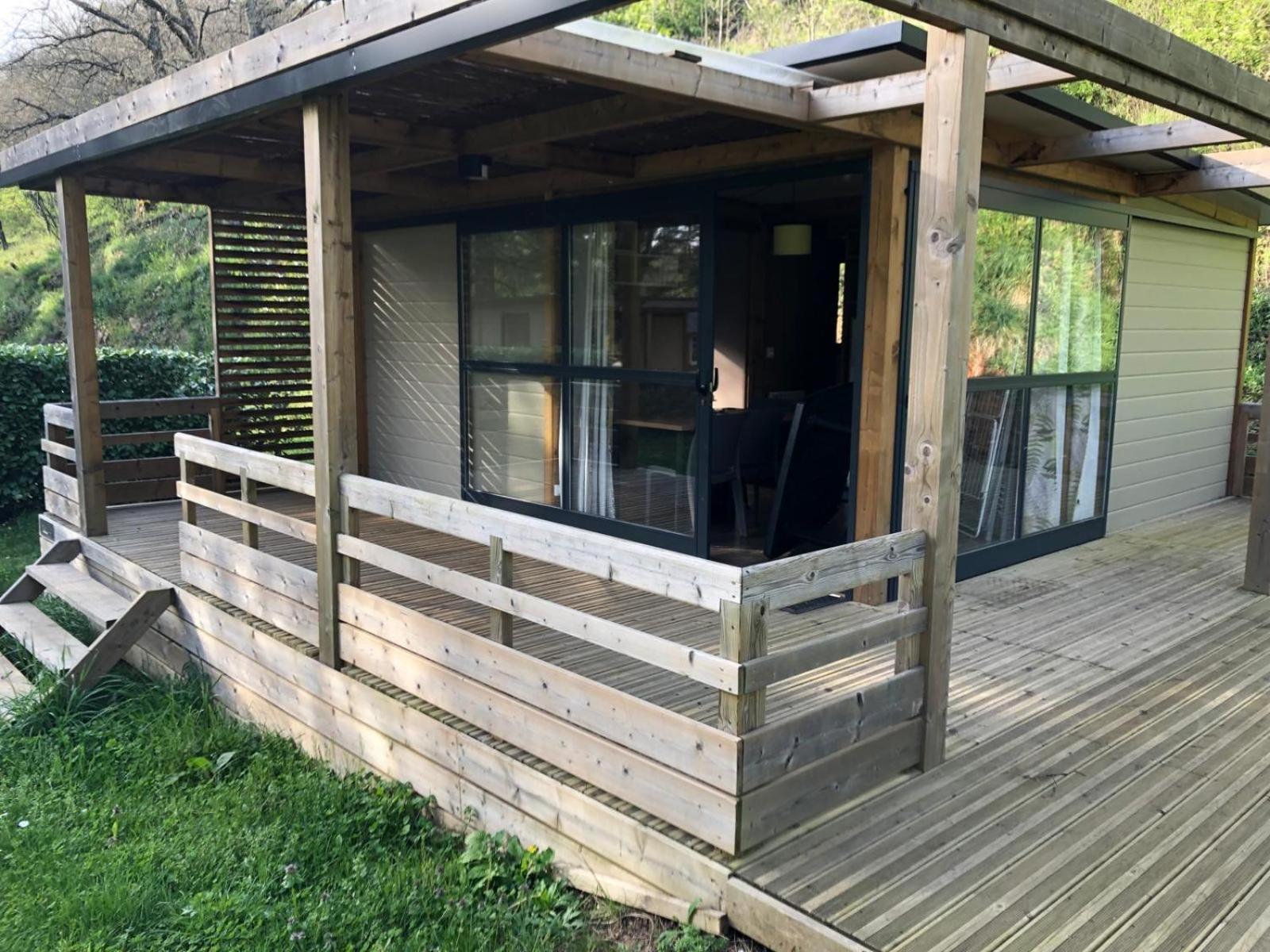 Camping Les Berges Du Doux Colombier-le-Vieux Exterior foto